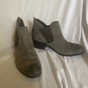 Rockport heeled ankle booties